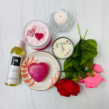 Load image into Gallery viewer, Love Letter Gift Set for Her